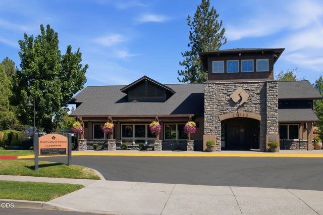 19765 Dry Canyon Avenue, Bend, OR 97702