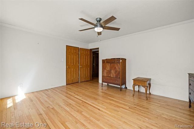 26996 Sumpter Road, Belleville, MI 48111