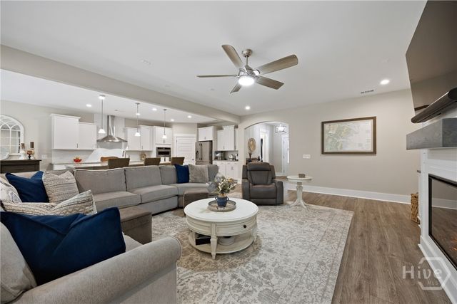 398 Mandeville Drive, Richmond Hill, GA 31324