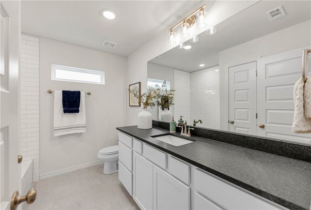 3572 Pointe Du Hoc Drive, Bryan, TX 77808