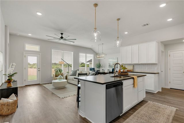 3572 Pointe Du Hoc Drive, Bryan, TX 77808