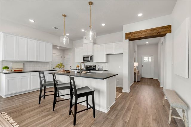 3572 Pointe Du Hoc Drive, Bryan, TX 77808