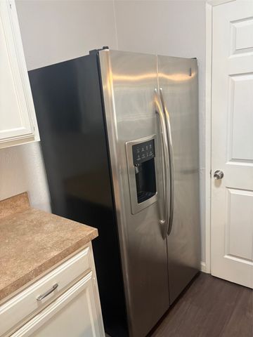 6019 Dooley Drive, The Colony, TX 75056