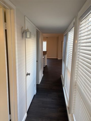 6019 Dooley Drive, The Colony, TX 75056