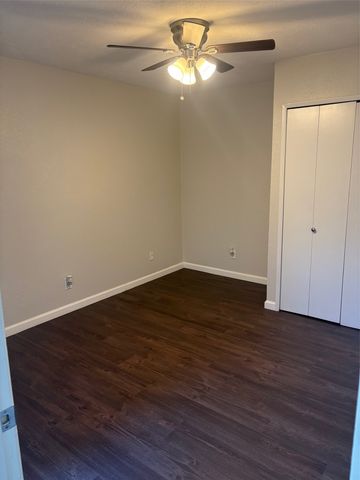 6019 Dooley Drive, The Colony, TX 75056