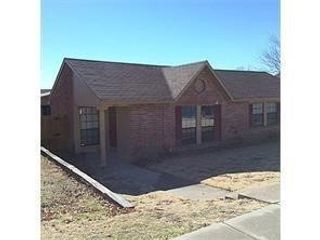 6019 Dooley Drive, The Colony, TX 75056
