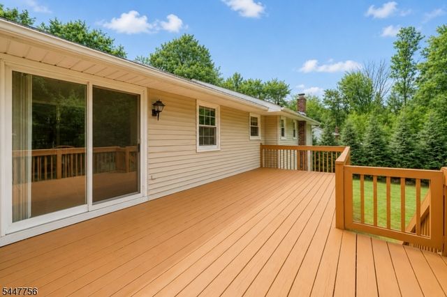 51 Hilltop Ave, Berkeley Heights Twp., NJ 07922
