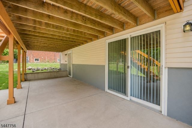 51 Hilltop Ave, Berkeley Heights Twp., NJ 07922
