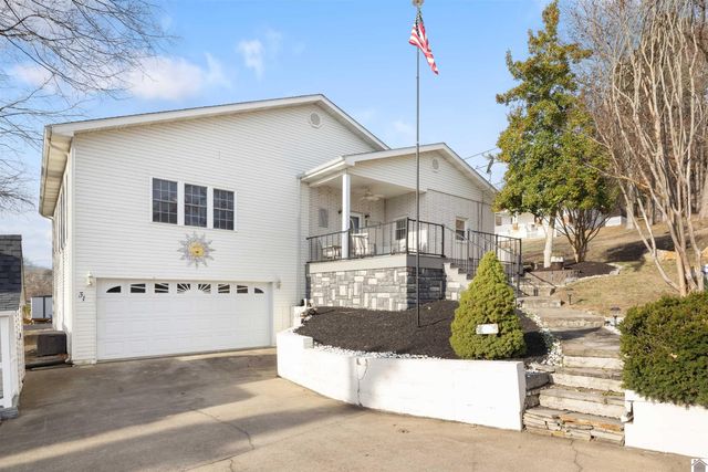 31 2nd Street, Kuttawa, KY 42055