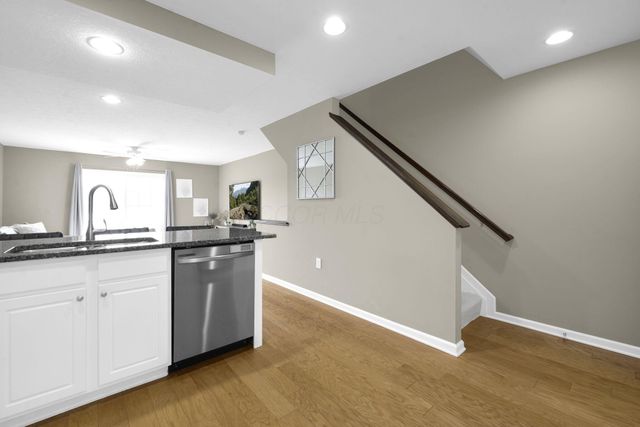 5301 Berthold Pass Drive, 44, Dublin, OH 43016