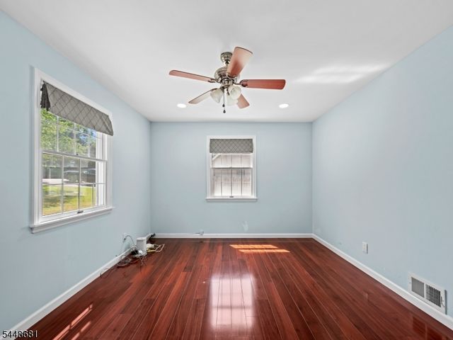 469 King George Rd, Bernards Twp., NJ 07920