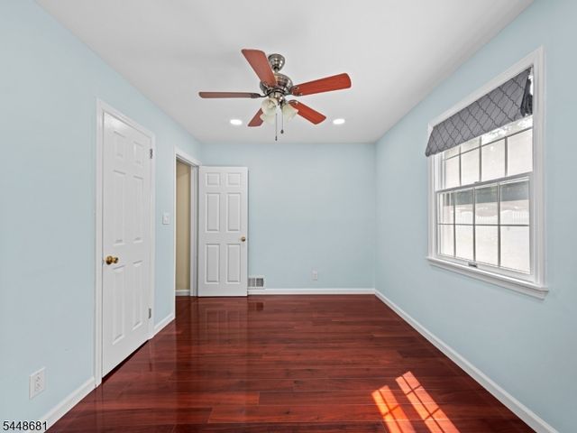 469 King George Rd, Bernards Twp., NJ 07920
