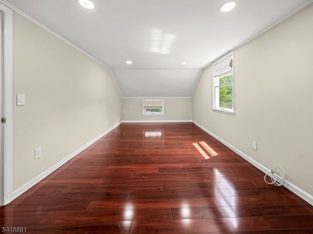 469 King George Rd, Bernards Twp., NJ 07920