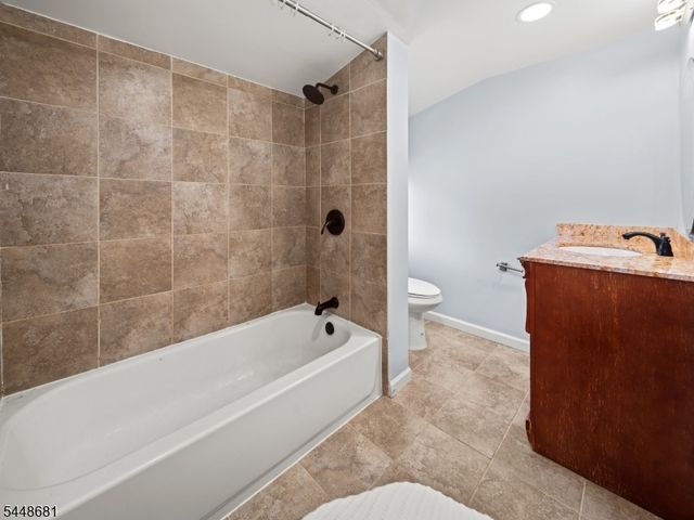 469 King George Rd, Bernards Twp., NJ 07920