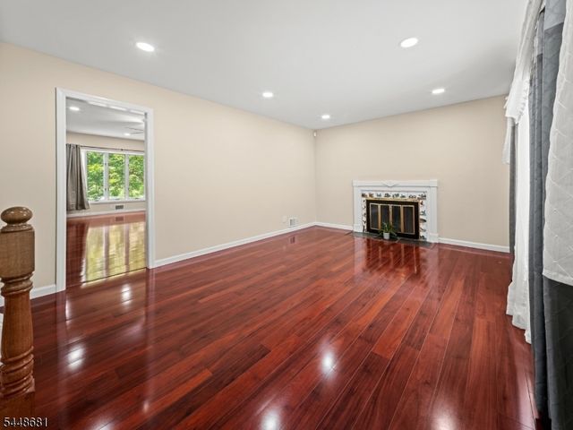 469 King George Rd, Bernards Twp., NJ 07920