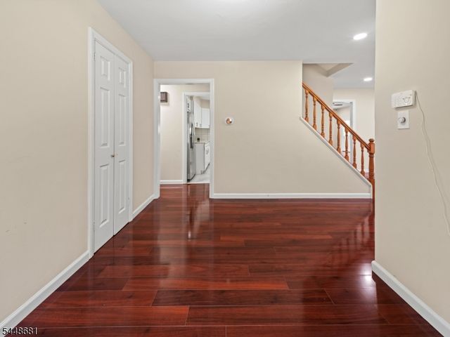 469 King George Rd, Bernards Twp., NJ 07920