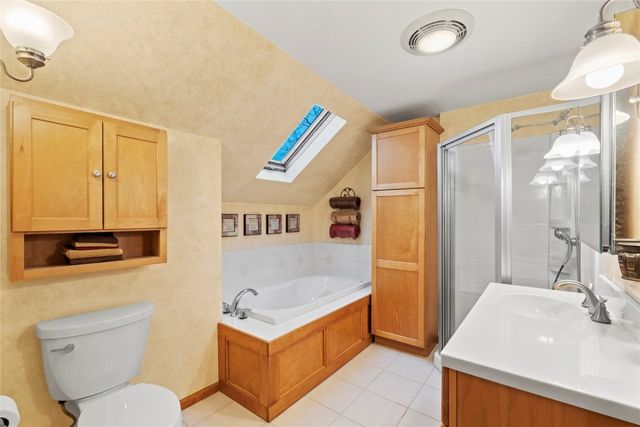 2448 2nd Street SW, Cedar Rapids, IA 52404