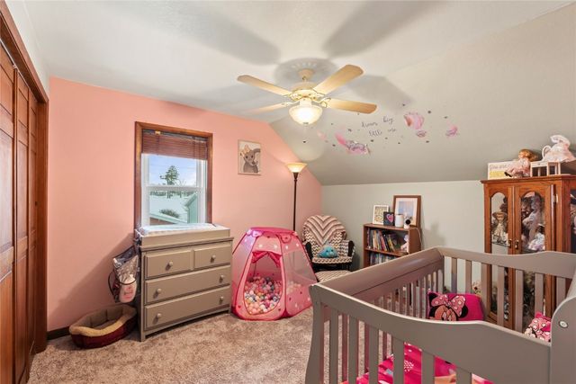 2448 2nd Street SW, Cedar Rapids, IA 52404