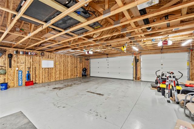 2448 2nd Street SW, Cedar Rapids, IA 52404