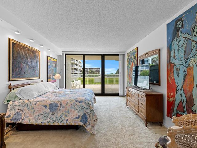 3300 S Ocean Boulevard 103s, Palm Beach, FL 33480