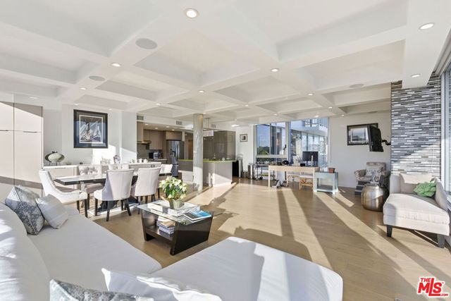 17350 W Sunset Boulevard 305, Pacific Palisades, CA 90272