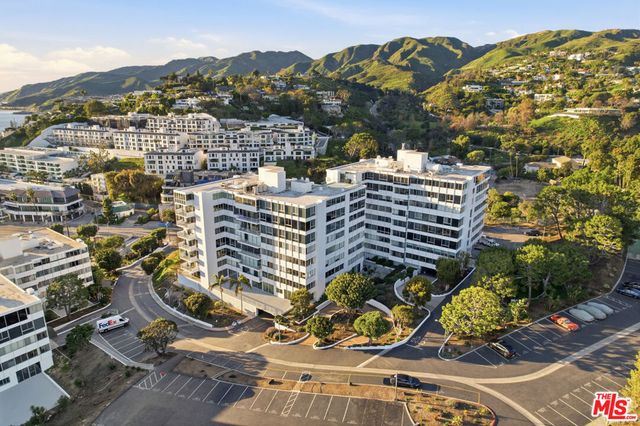 17350 W Sunset Boulevard 305, Pacific Palisades, CA 90272