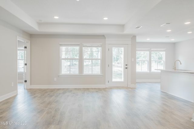 9724 West Oaklawn Road, Biloxi, MS 39532