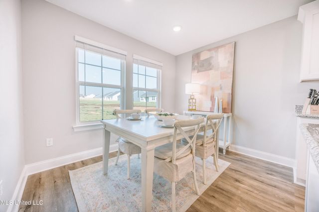 9724 West Oaklawn Road, Biloxi, MS 39532