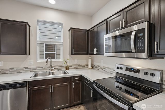 11728 NE 22nd Way, Vancouver, WA 98684