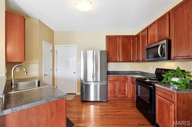 3361 Timbercross Place, St Charles, MO 63301