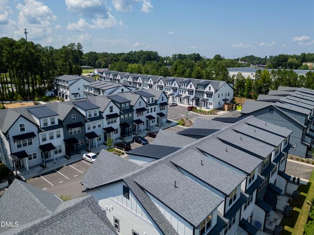 4810 Gossamer Lane 105, Raleigh, NC 27616
