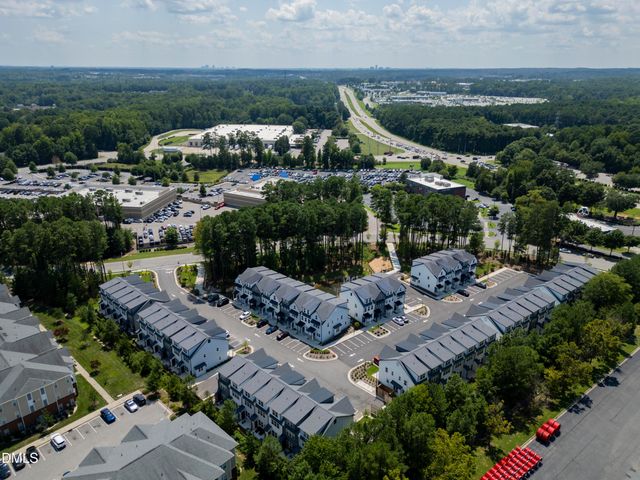 4810 Gossamer Lane 105, Raleigh, NC 27616