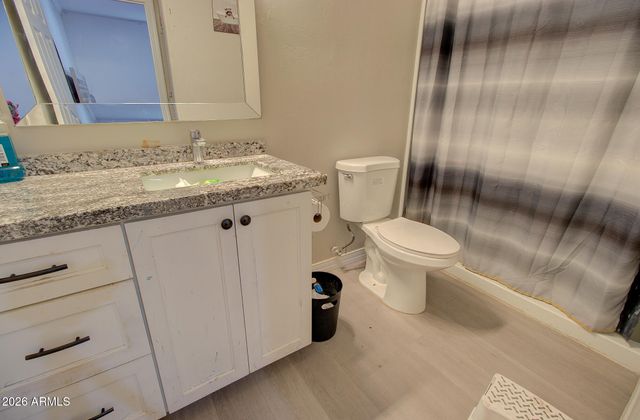 525 W 13TH Place, Casa Grande, AZ 85122