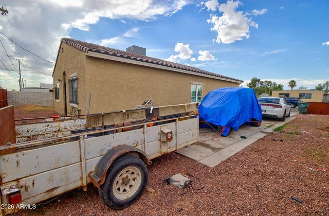525 W 13TH Place, Casa Grande, AZ 85122