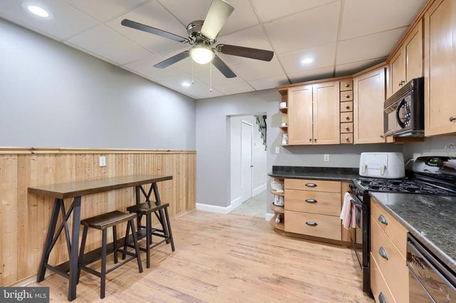 3212 PERKIOMEN AVE, Reading, PA 19606