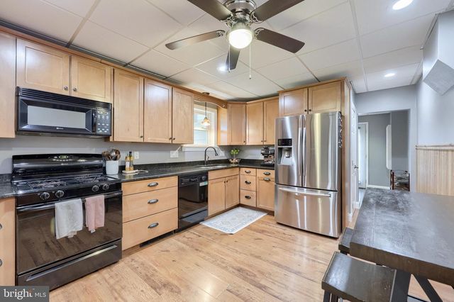 3212 PERKIOMEN AVE, Reading, PA 19606