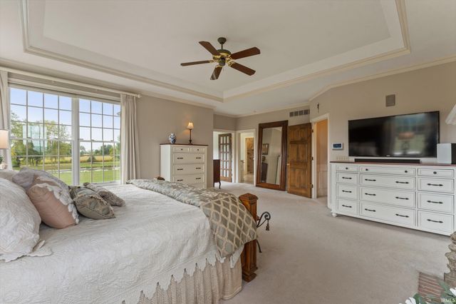 68555 Oak Road, Lakeville, IN 46536