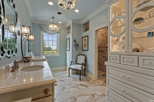 68555 Oak Road, Lakeville, IN 46536