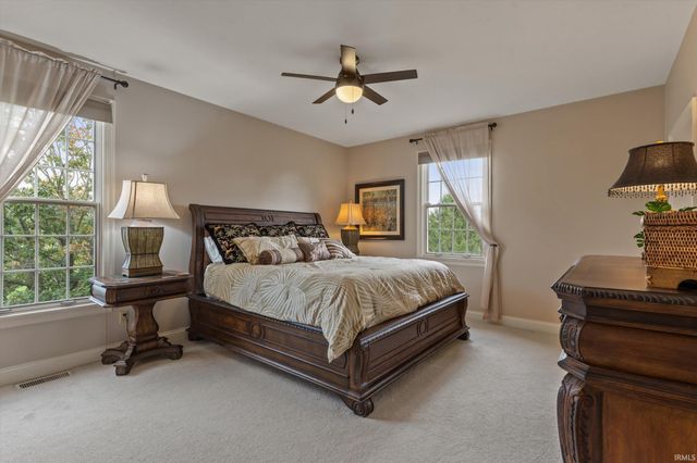 68555 Oak Road, Lakeville, IN 46536