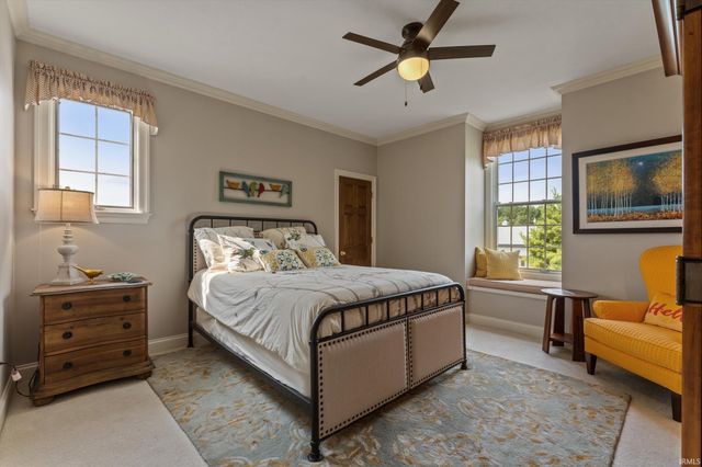 68555 Oak Road, Lakeville, IN 46536