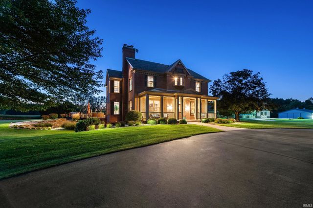 68555 Oak Road, Lakeville, IN 46536