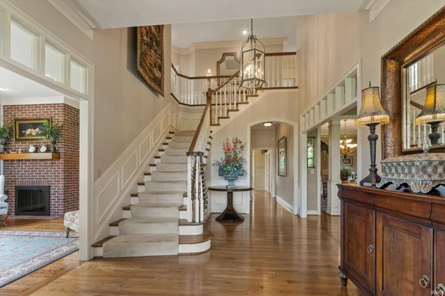 68555 Oak Road, Lakeville, IN 46536