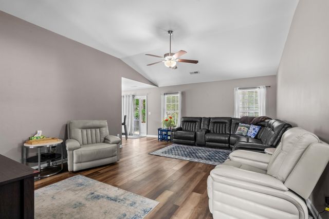 1909 Ronald Phillips Ave., Conway, SC 29527