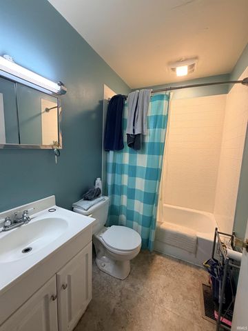 5700 N Fares Avenue, Evansville, IN 47711