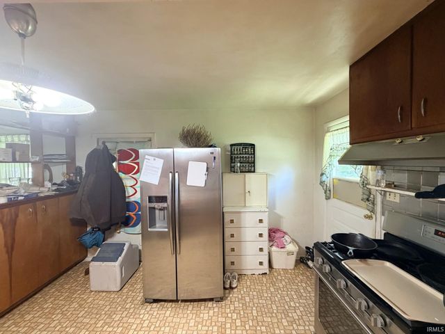 5700 N Fares Avenue, Evansville, IN 47711