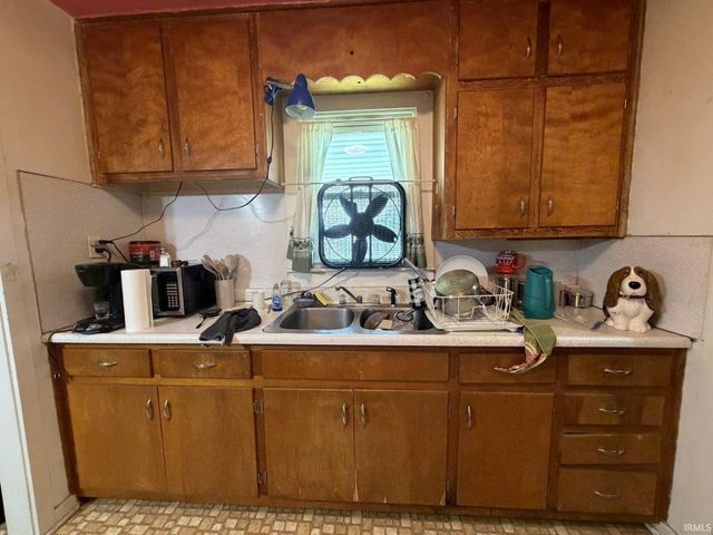 5700 N Fares Avenue, Evansville, IN 47711