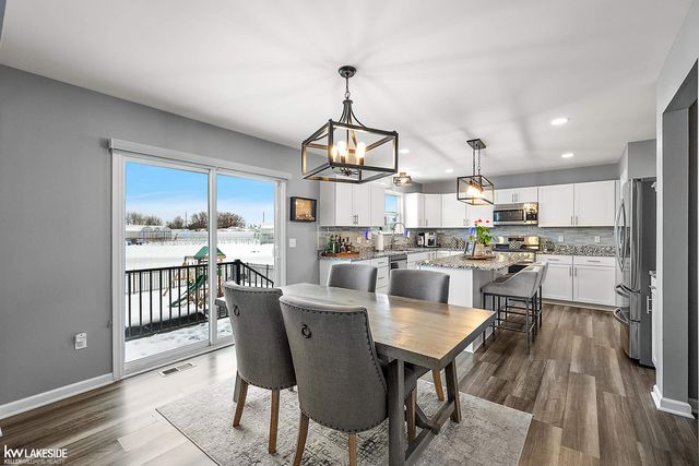 51336 Times Square Drive, Shelby Twp, MI 48315