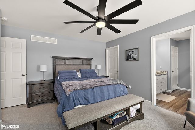 51336 Times Square Drive, Shelby Twp, MI 48315