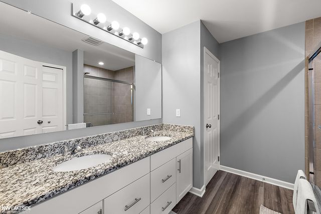 51336 Times Square Drive, Shelby Twp, MI 48315