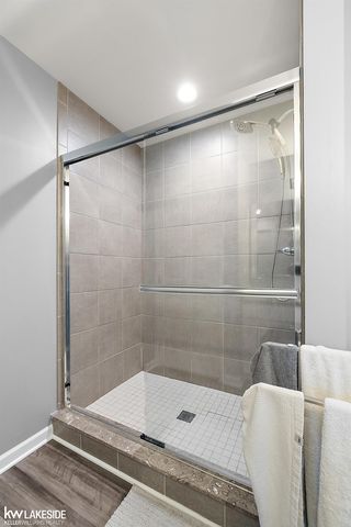 51336 Times Square Drive, Shelby Twp, MI 48315